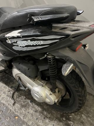Piaggio Typhoon 50 para piezas o reparación