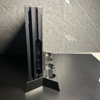 PS4 Pro 1TB + Accessori + Cuffie Razer