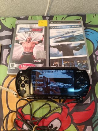 Console Sony PSP 1004 + 3 giochi