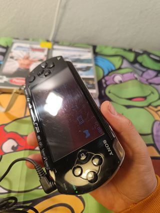 Console Sony PSP 1004 + 3 giochi