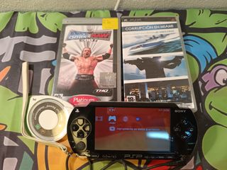 Console Sony PSP 1004 + 3 giochi