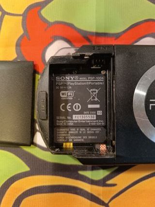 Console Sony PSP 1004 + 3 giochi
