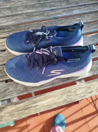 Zapatillas Skechers Azul y Rosa
