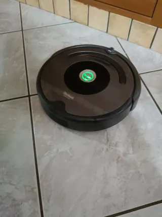 Aspirapolvere robot iRobot Roomba