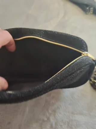 Borsa da toilette Chanel nera