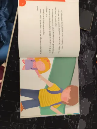 Cuentos bilingües. The New School - El nuevo co...