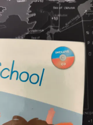 Cuentos bilingües. The New School - El nuevo co...