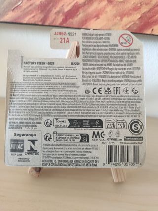 Hot Wheels Maserati Shamal 16/250