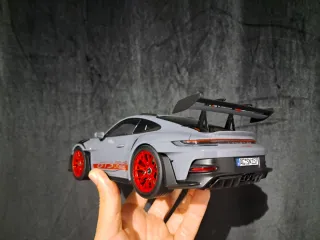 Porsche 911 (992) GT3 RS Artic Grey 1/18