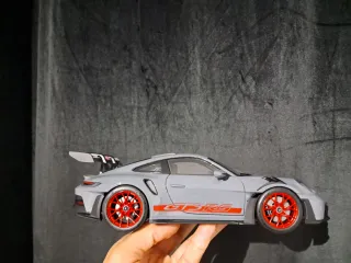 Porsche 911 (992) GT3 RS Artic Grey 1/18
