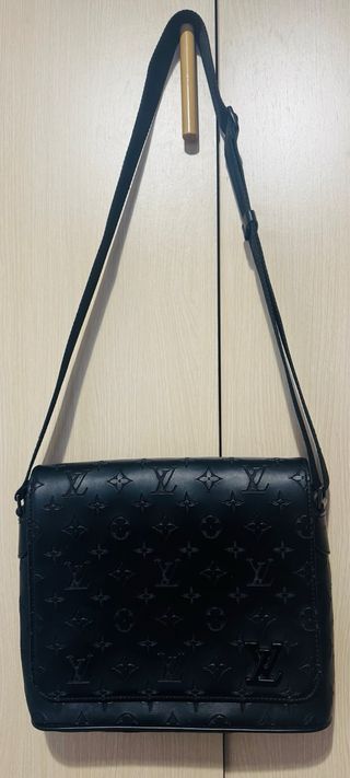 Bandolera Louis Vuitton Negra