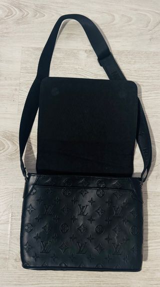 Bandolera Louis Vuitton Negra