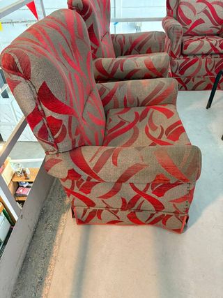 SILLÓN ROJO Y GRIS