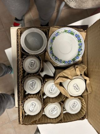 Set 6 Tazzine Piattini Lattiera Zuccheriera