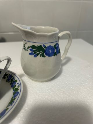 Set 6 Tazzine Piattini Lattiera Zuccheriera