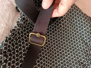 Tracolla Kipling nera con scimmietta