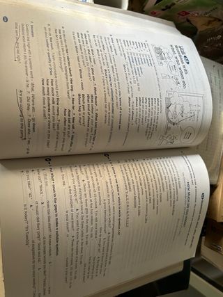 Libro di grammatica inglese “Grammar World”