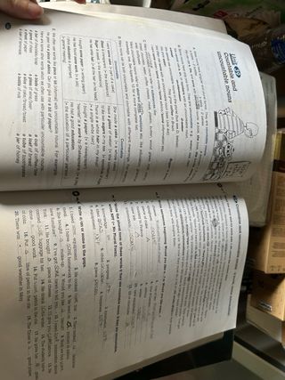 Libro di grammatica inglese “Grammar World”