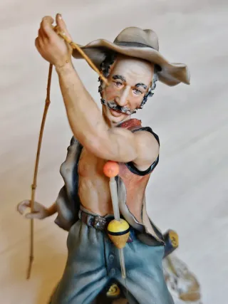 Statuetta Capodimonte pescatore