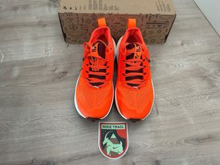 Nike Zoomx Zegama Trail 2  -  Algo negociable