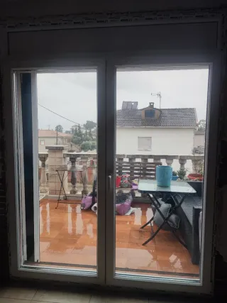 2 Ventanas PVC Oscilobatientes