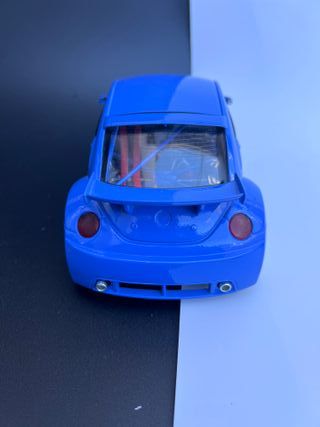 VOLKSWAGEN NEW BEETLE CUP 1/18 Azul