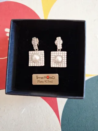 Pendientes Plata Cuadrados Perla y Circonitas