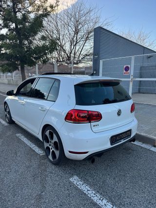 Volkswagen Golf 2010