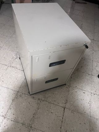 Mueble archivador metálico gris