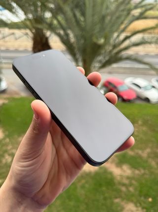 iPhone 15 Pro 256GB - 93% Batería