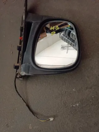 Retrovisor Eléctrico Derecho Hyundai H1