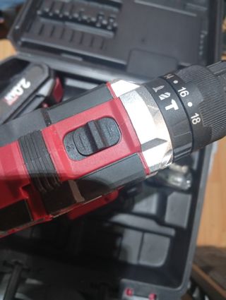 Taladro Percutor Aicer con 2 Baterías