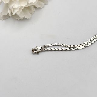 Pulsera de oro blanco 18kt con diamantes