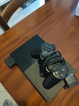 Sony PS2 Console Nera 2 joystick 5 giochi