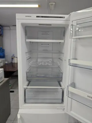 Nevera Siemens No Frost 1.85m