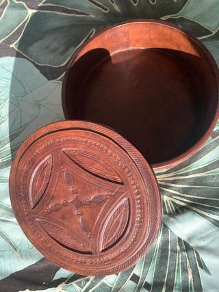 Caja Tuareg Vintage Madera Repujada 20cm