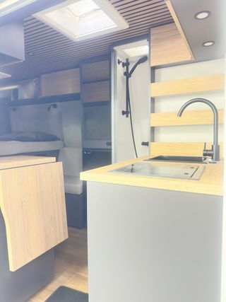 Camperizacion a medida , Reparacion camper Madrid