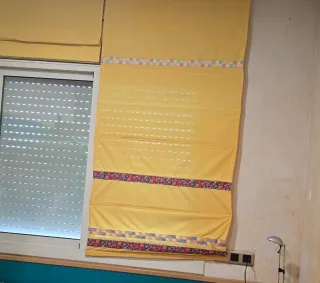 Estor juvenil amarillo