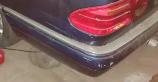 Paragolpes trasero Mercedes W210 Clase E