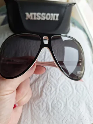 Gafas de sol Missoni negras y rosas