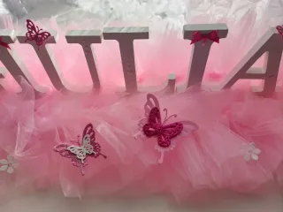 Decorazione nome GIULIA rosa e bianca