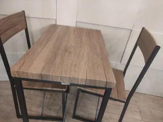 Mesa y 2 Sillas Comedor Madera