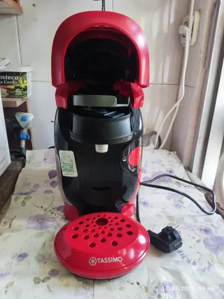Cafetera Bosch Tassimo Roja