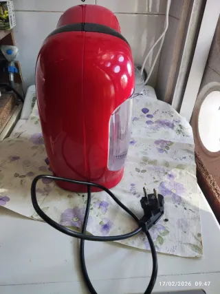 Cafetera Bosch Tassimo Roja