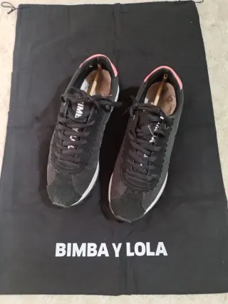 Zapatillas Bimba y Lola Negras y Rosas