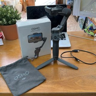 DJI Osmo Mobile 3