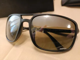 Gafas de Sol Ray-Ban RB4375 Polarizadas y Chroma