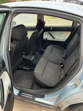 Volkswagen Passat 2003