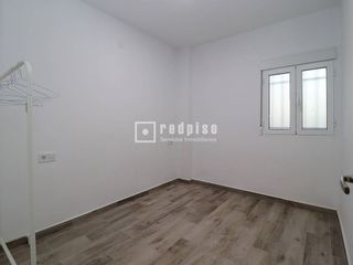 Piso en alquiler en Montolivet en Valencia