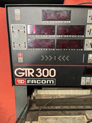 Máquina alineado GTR 300 FACOM